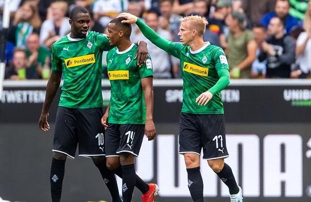 沃尔夫斯堡主场大胜！门兴格拉德巴赫难敌主场之利的简单介绍