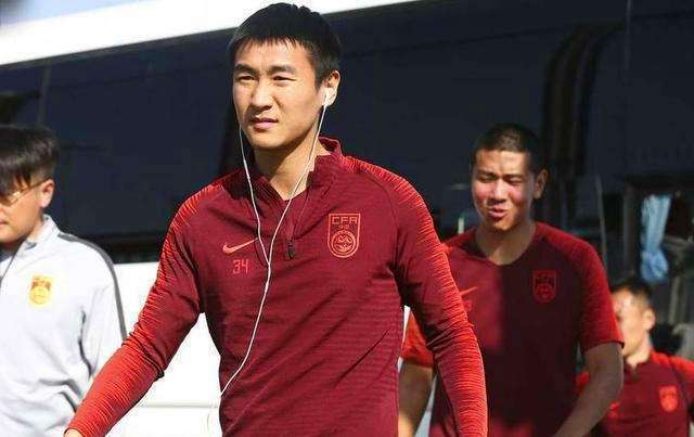 湖北战虎队遭遇惨败,面临调整压力 湖北战虎队遭遇惨败,面临调整压力