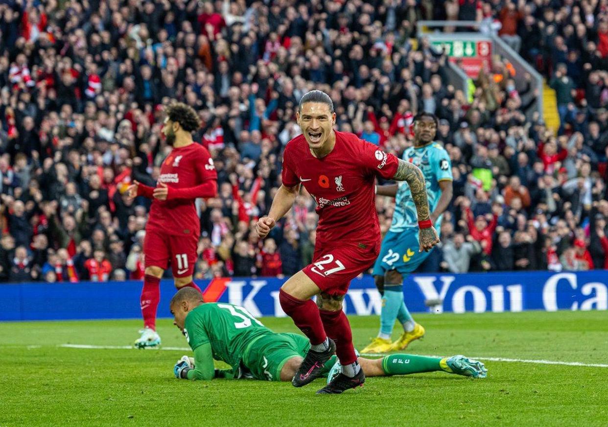 关于利物浦主场大胜南安普顿，领跑榜首稳如泰山的信息