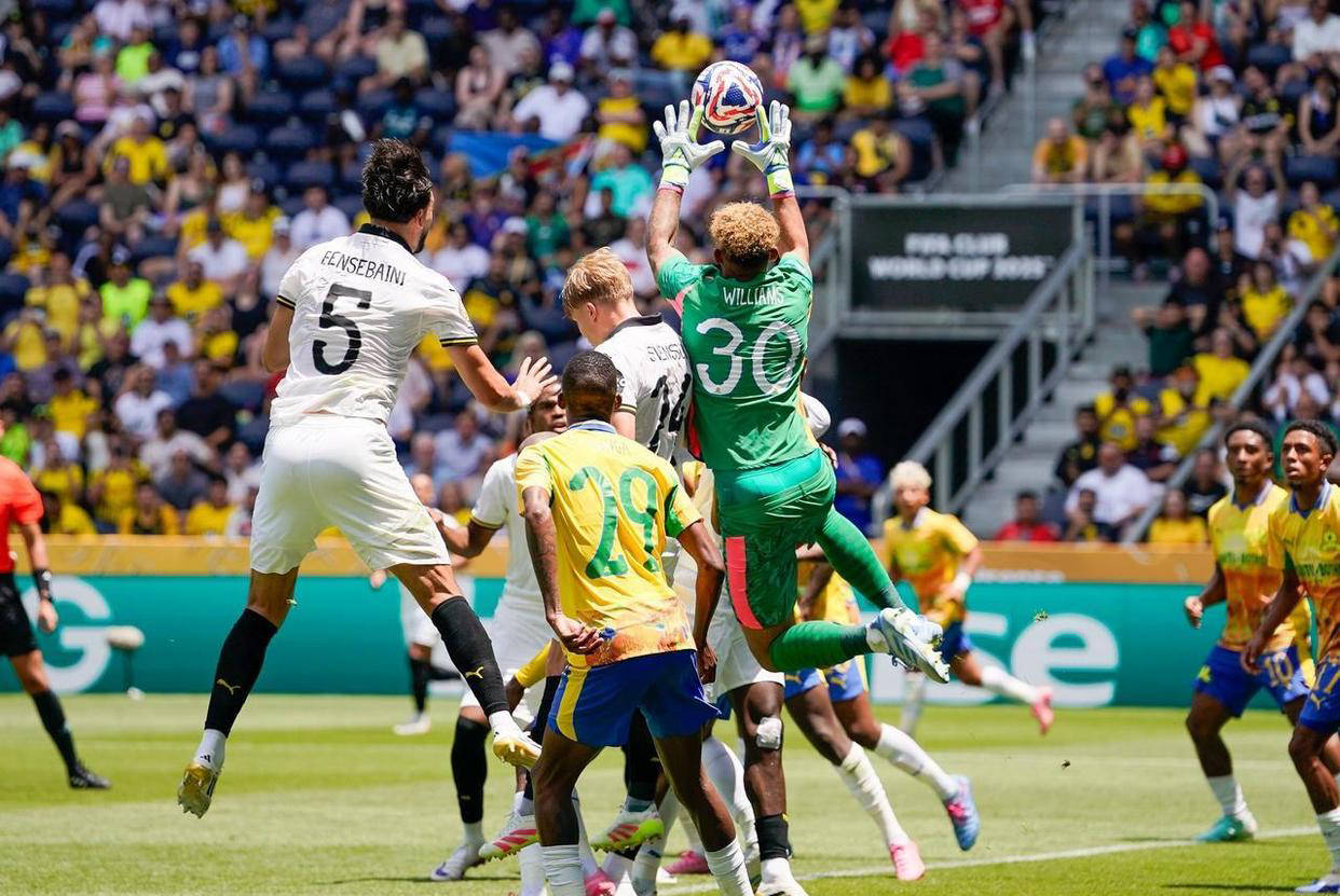 开云体育亚洲官网-多特蒙德队在主场比赛中实现胜利