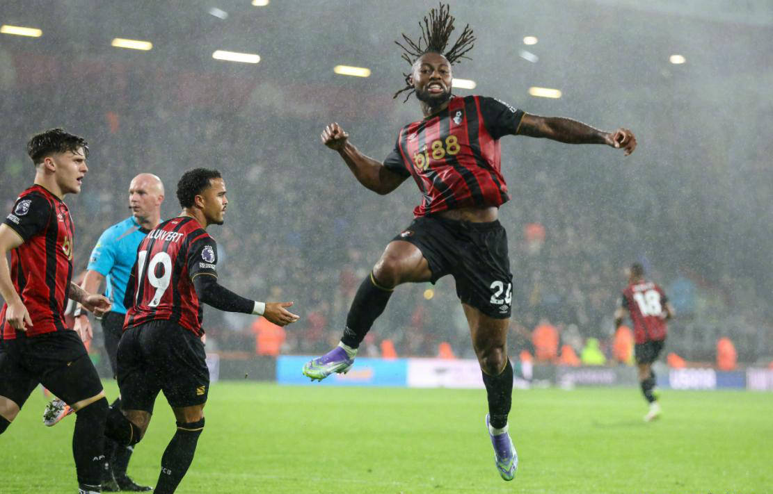 开云体育活动-那不勒斯新秀崭露头角，助力球队取得胜利的简单介绍