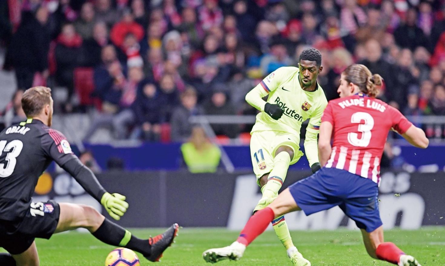 关于马德里竞技取得艰难胜利，暂时领先积分榜的信息